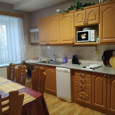 Meclov Apartment Bagian luar foto
